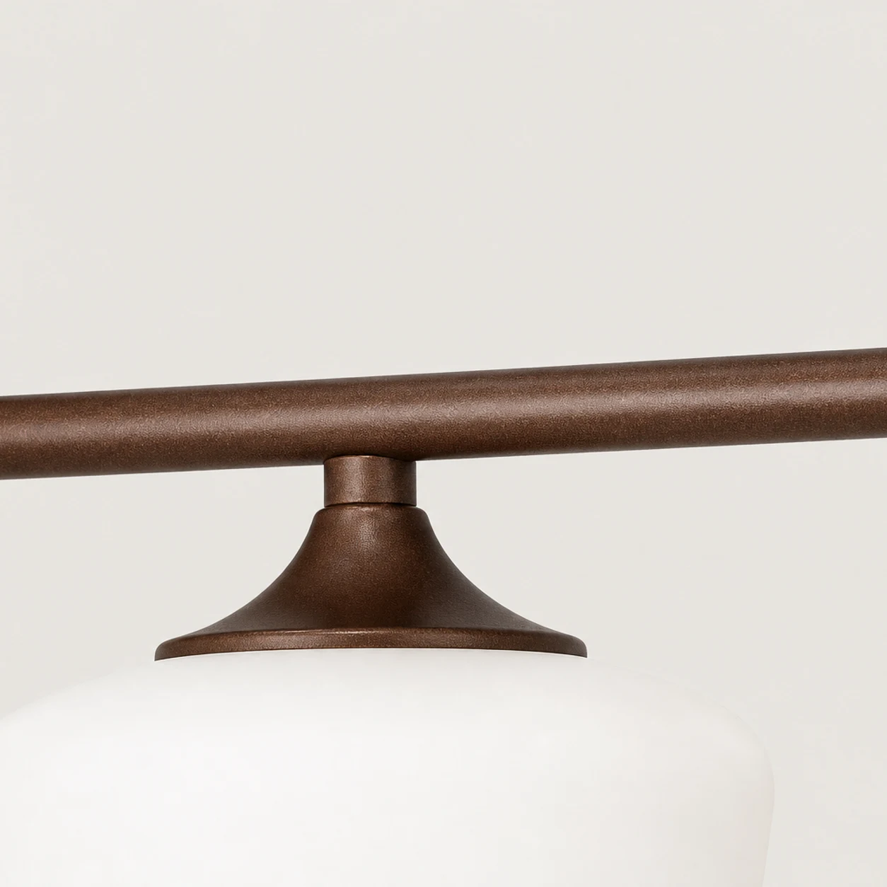 Detail der kaffeebraunen linearen Stange und Schirmverbindung